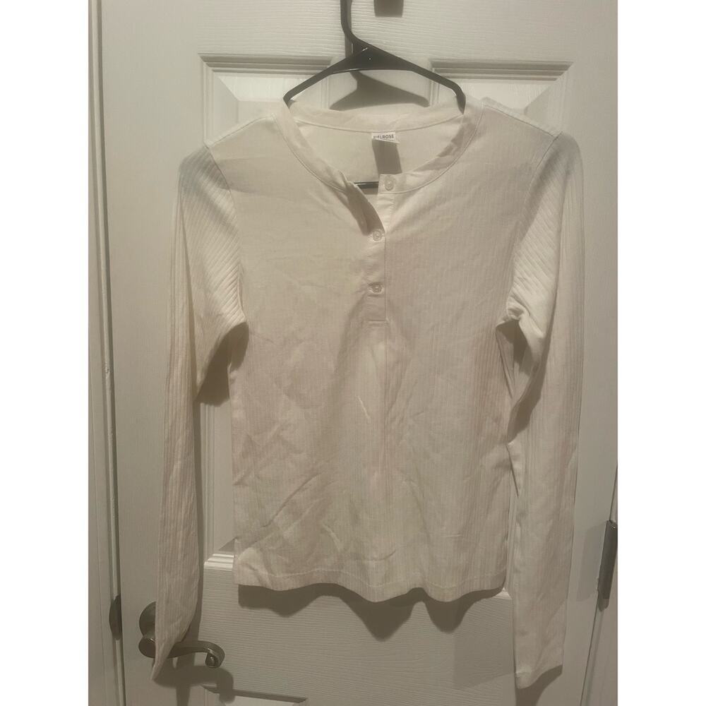 Melrose Market Winter White Ribbed Knit l/sleeve 3 button placket, A15